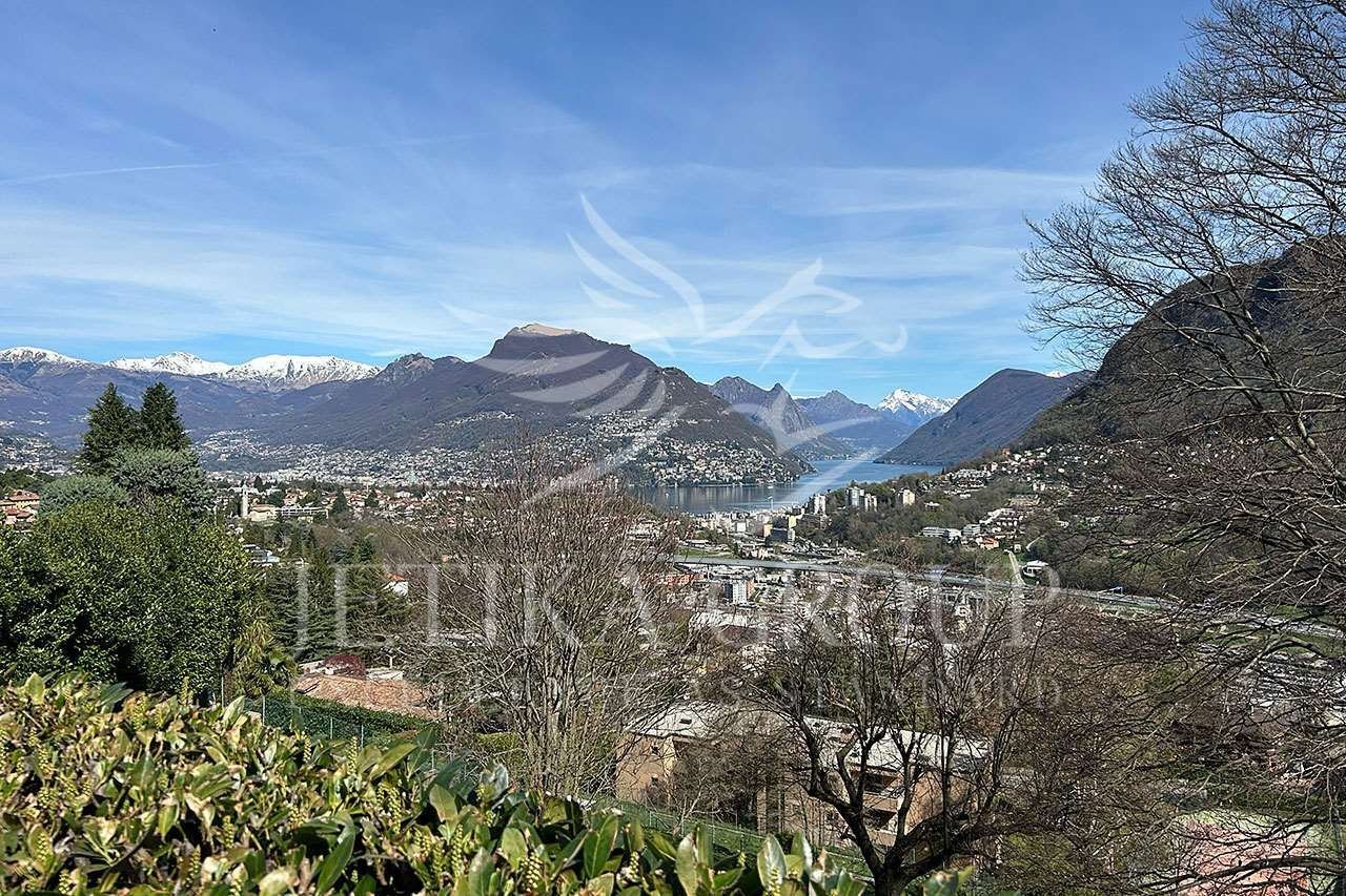 Villa in Collina d'Oro, Ticino, Switzerland
