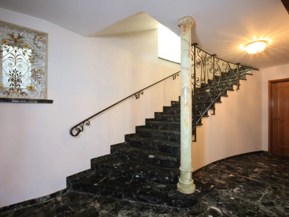 Villa in Collina d'Oro, Ticino, Switzerland