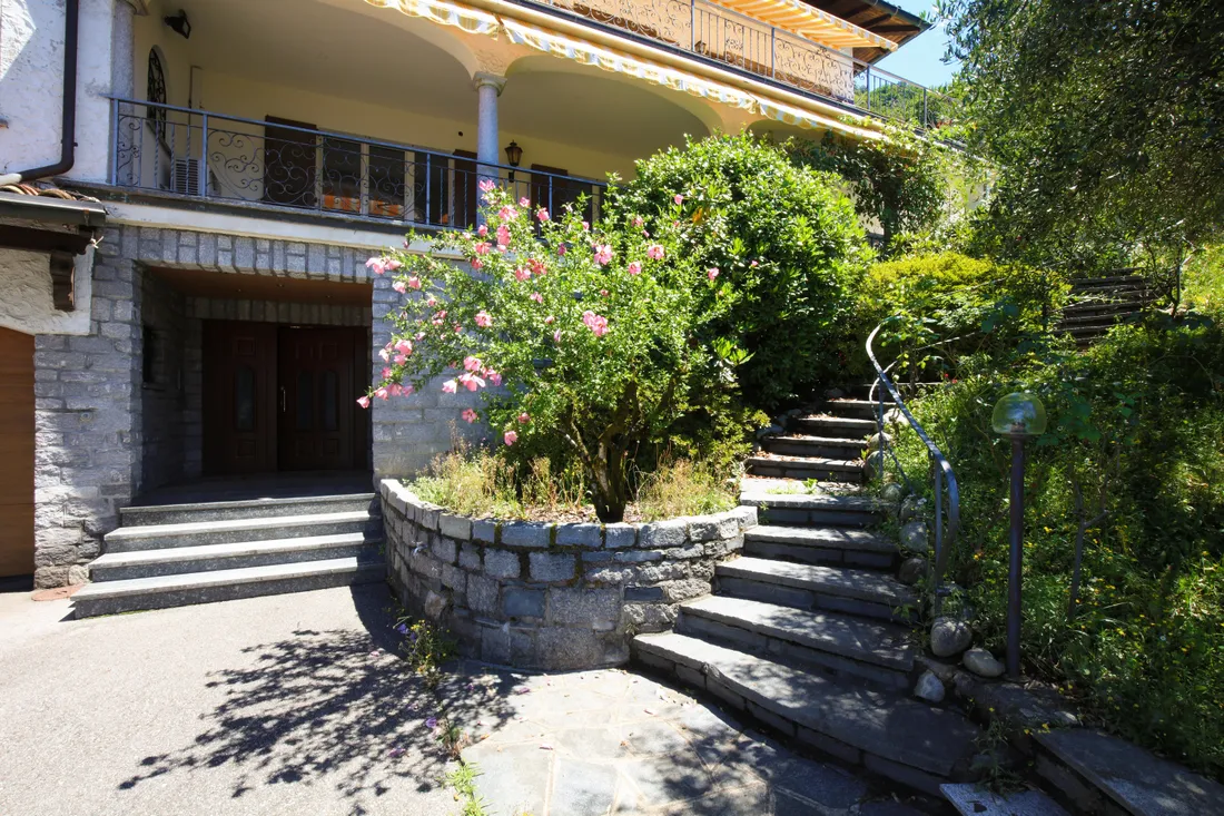 Villa in Collina d'Oro, Ticino, Switzerland