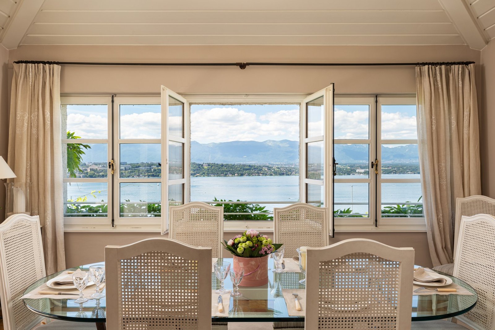 Villa in Cologny, Genève, Switzerland
