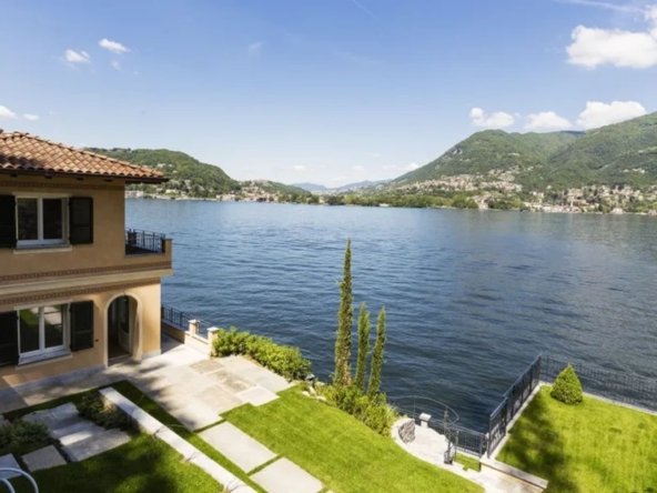 Villa in Como, Lombardy, Italy