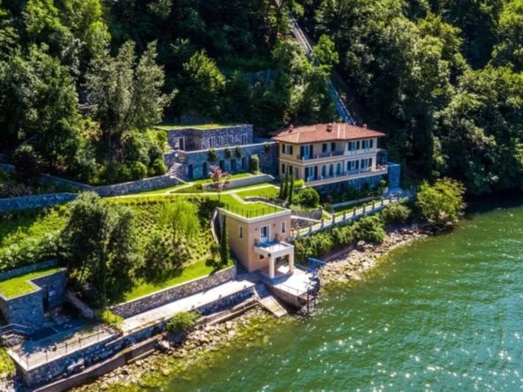 Villa in Como, Lombardy, Italy