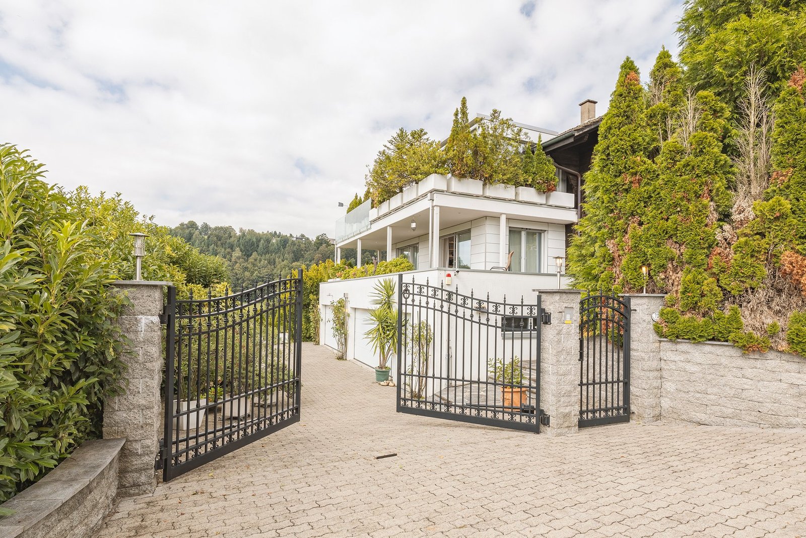 Villa in Ebikon, Lucerne, Switzerland
