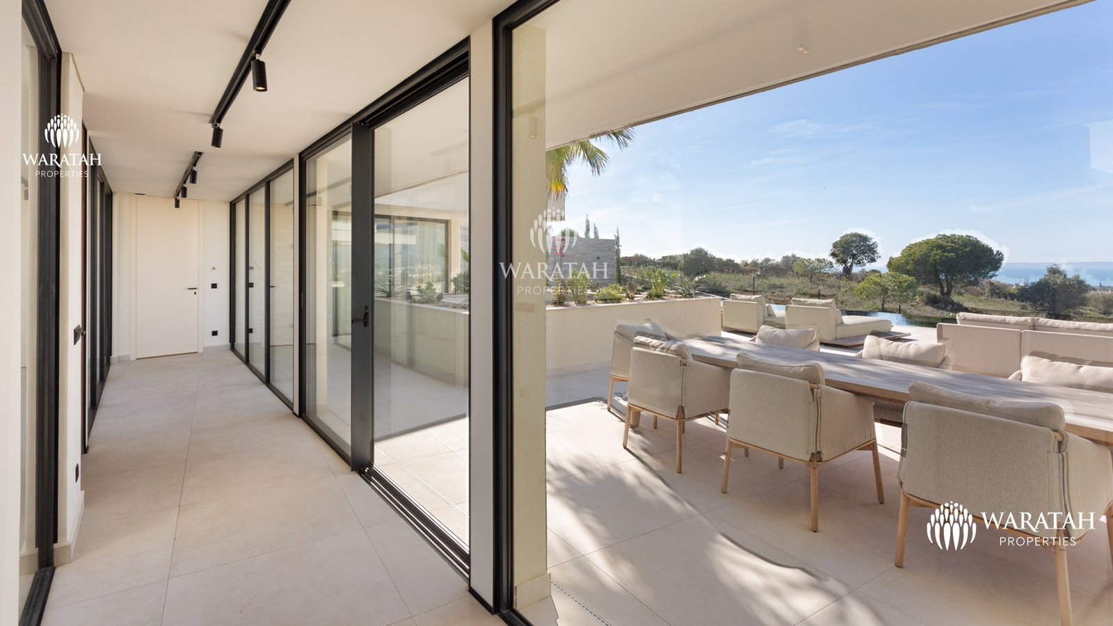 Villa in Ferragudo, Faro District, Portugal