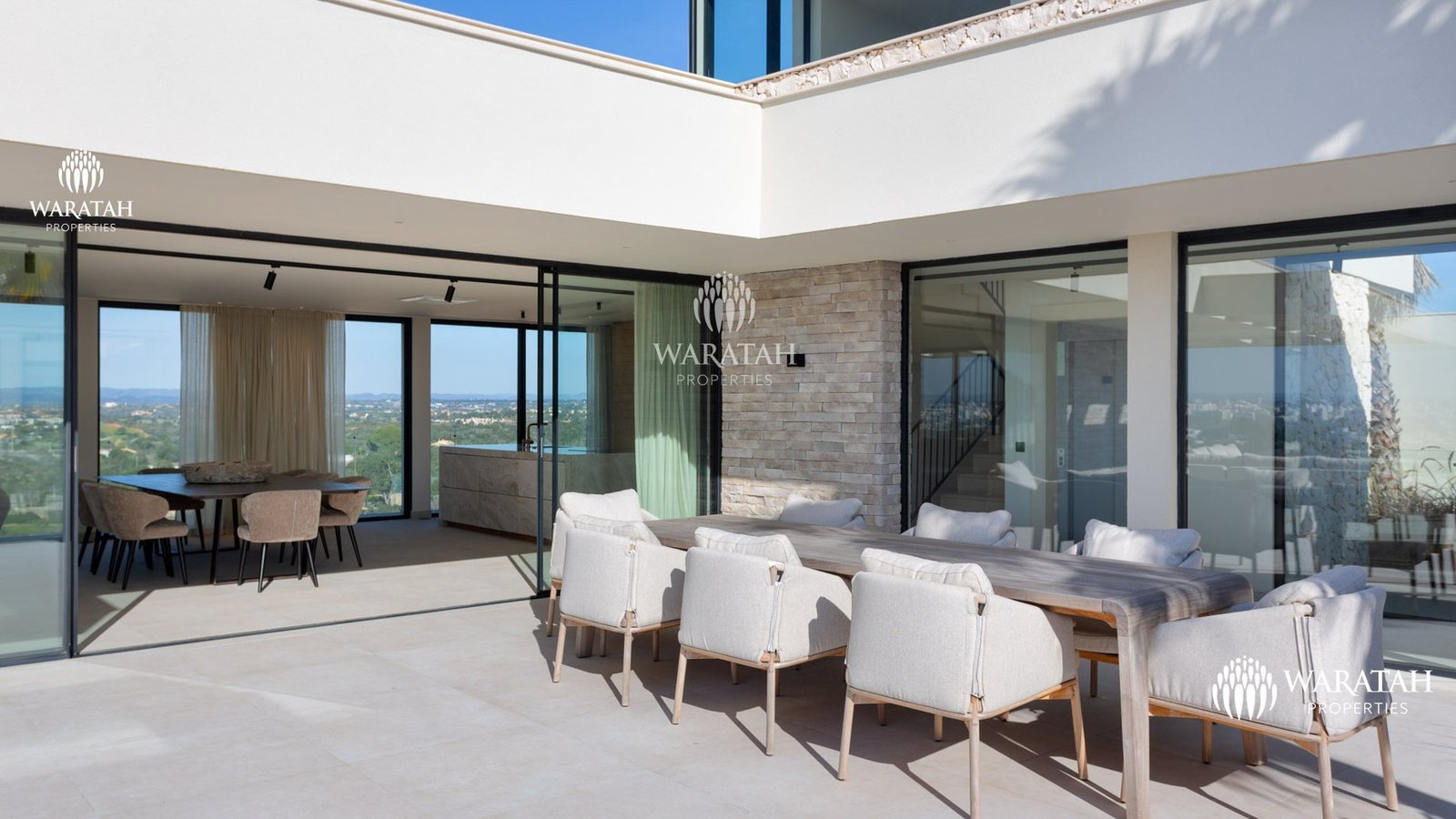 Villa in Ferragudo, Faro District, Portugal