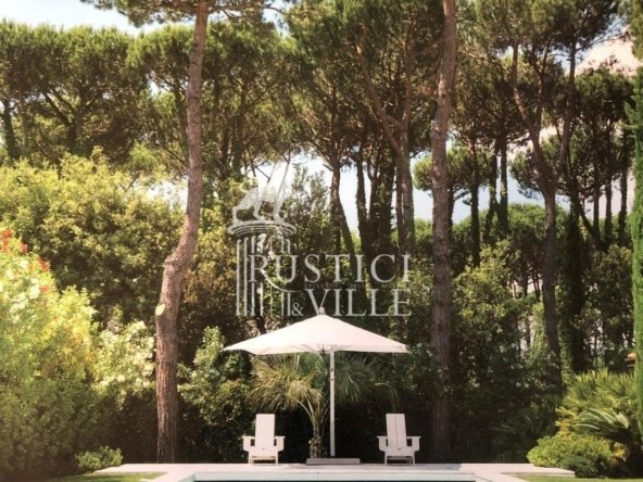 Villa in Forte dei Marmi, Tuscany, Italy