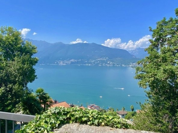 Villa in Gambarogno, Ticino, Switzerland