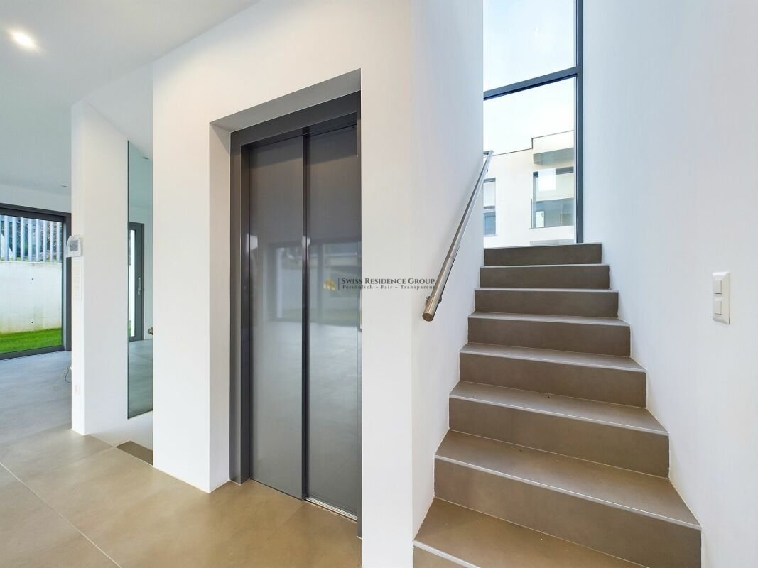 Villa in Gravesano, Ticino, Switzerland