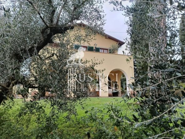 Villa in Lucca, Tuscany, Italy