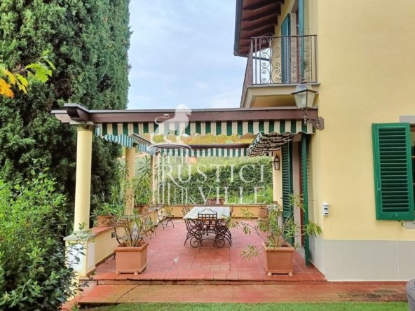 Villa in Lucca, Tuscany, Italy