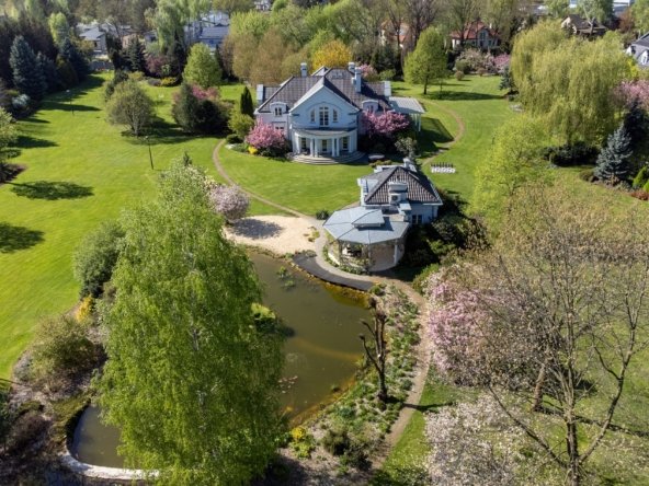 Villa in Milanówek, Masovian Voivodeship, Poland