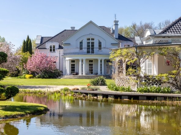 Villa in Milanówek, Masovian Voivodeship, Poland
