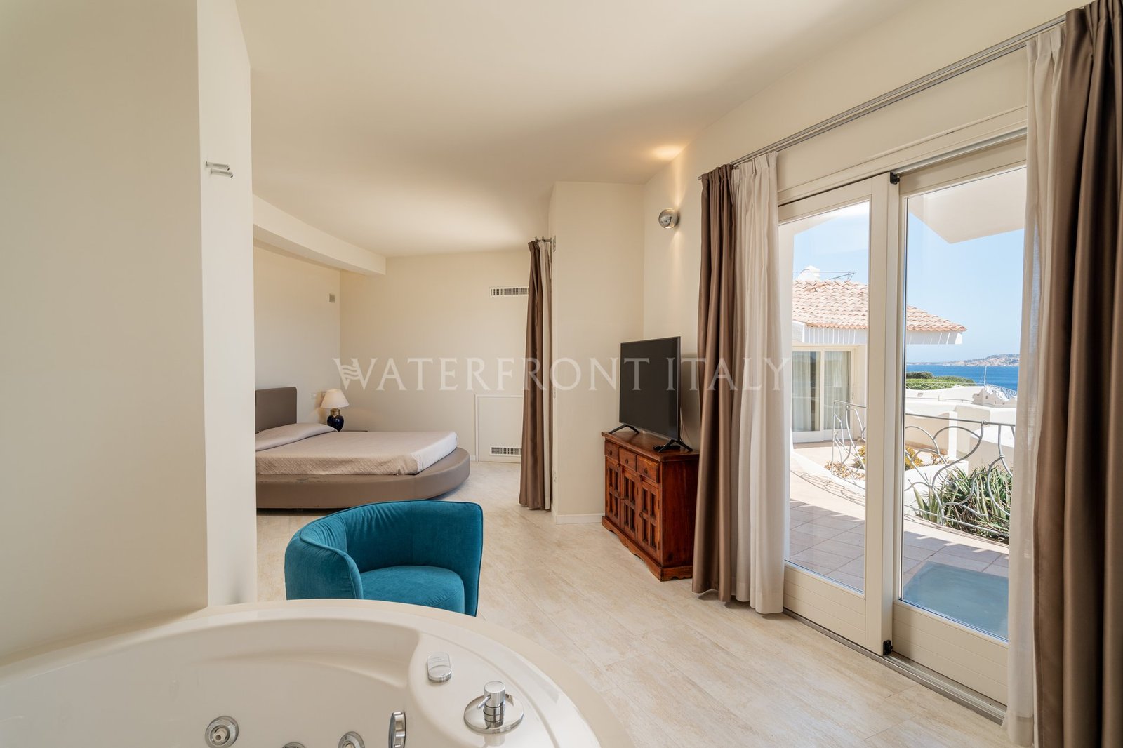 Villa in Porto Rafael, Palau, Italy