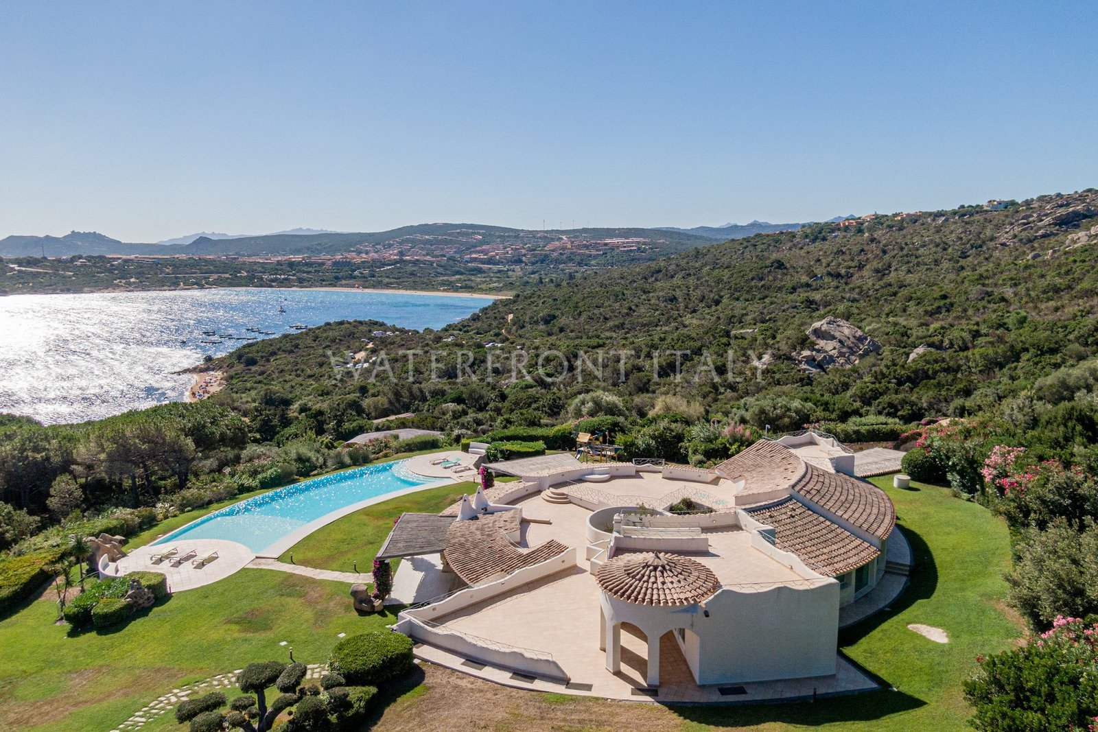 Villa in Porto Rafael, Palau, Italy