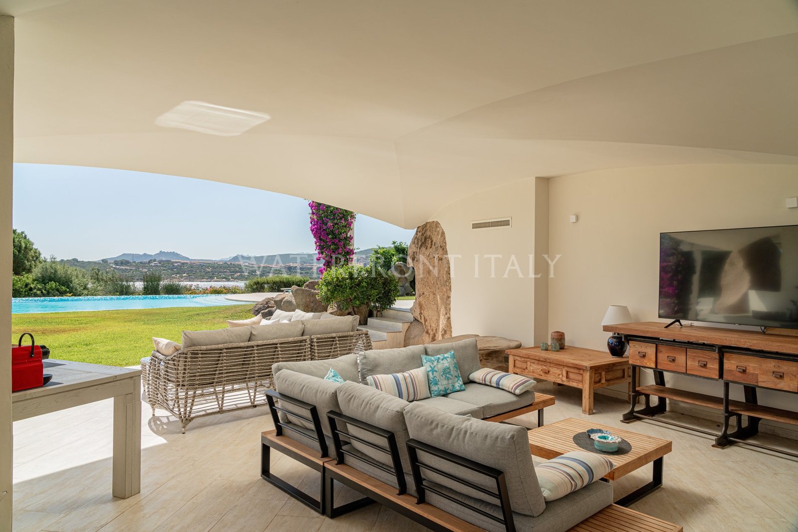 Villa in Porto Rafael, Palau, Italy