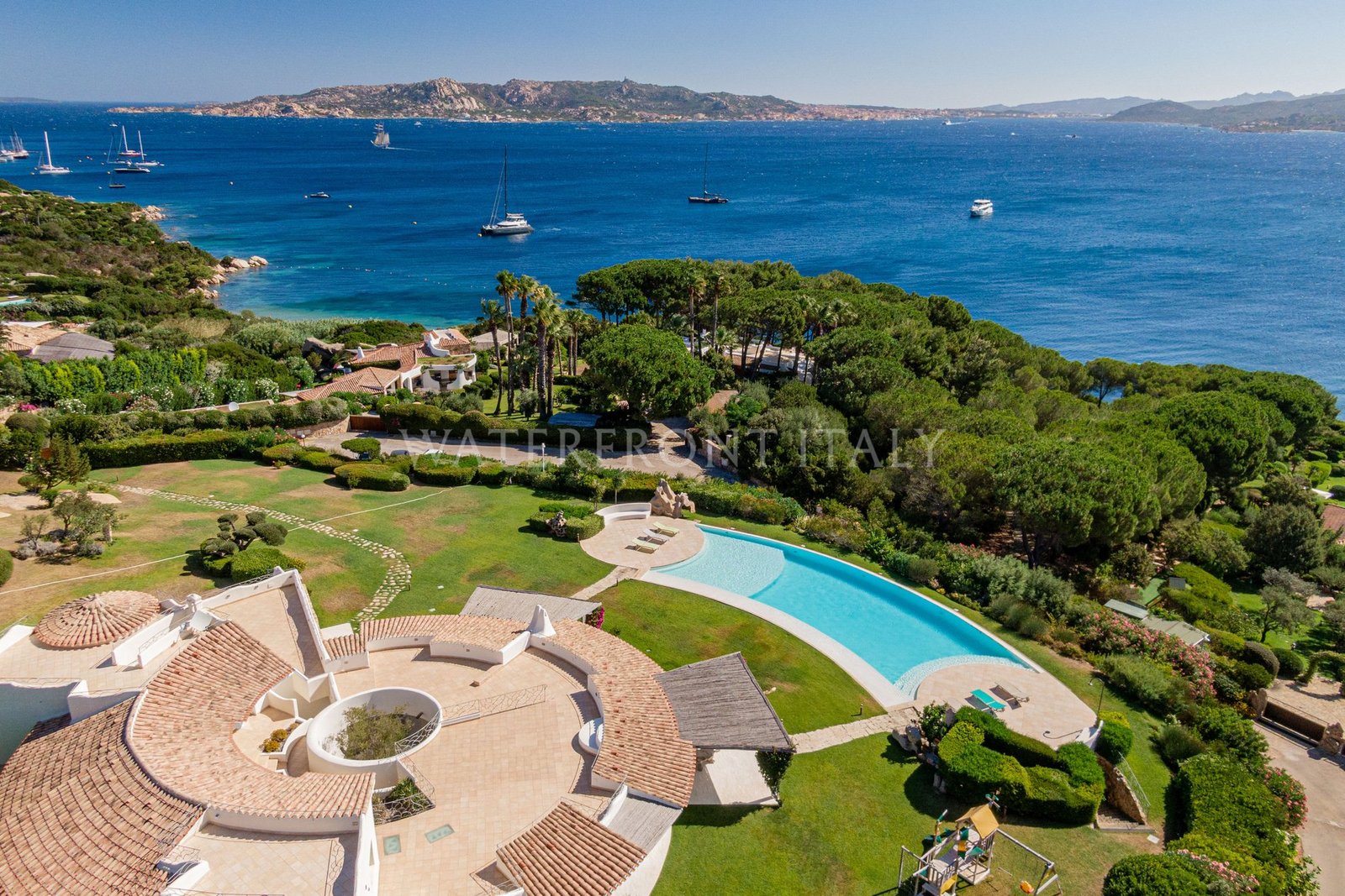 Villa in Porto Rafael, Palau, Italy