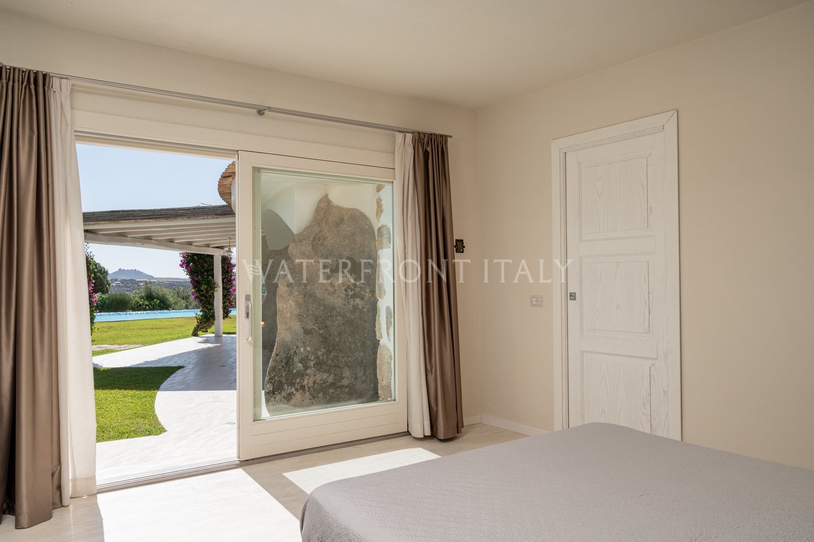 Villa in Porto Rafael, Palau, Italy