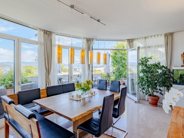 Villa in Richterswil, Zürich, Switzerland