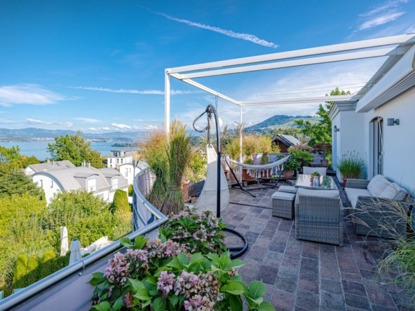 Villa in Richterswil, Zürich, Switzerland