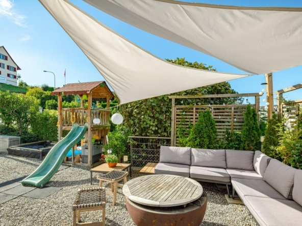 Villa in Richterswil, Zürich, Switzerland
