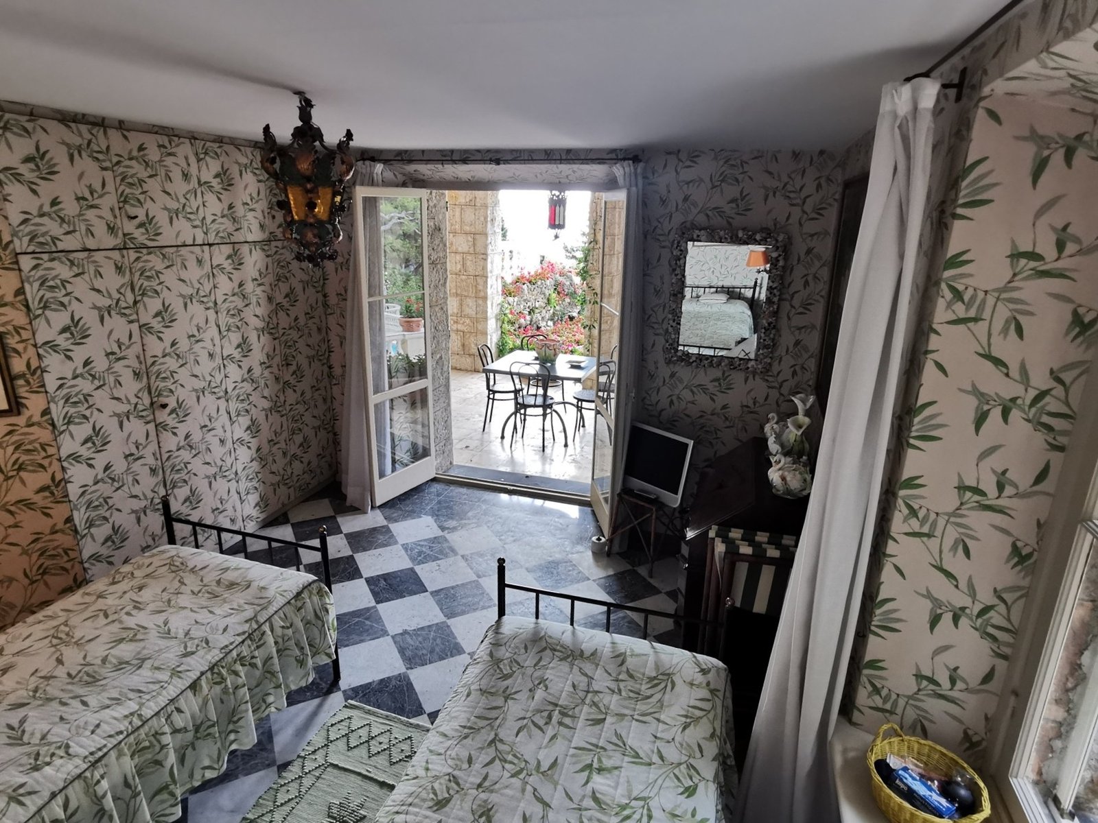 Villa in Roquebrune-sur-Argens, Provence-Alpes-Côte d'Azur, France