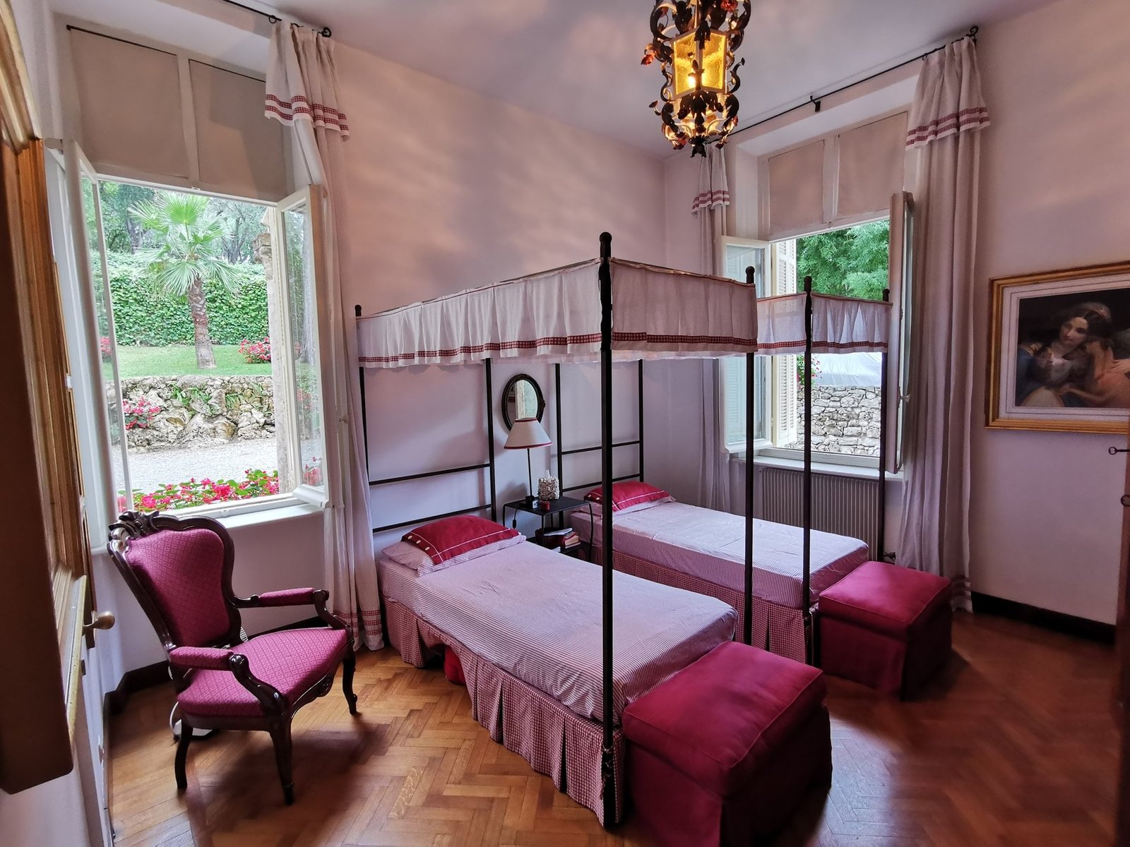 Villa in Roquebrune-sur-Argens, Provence-Alpes-Côte d'Azur, France