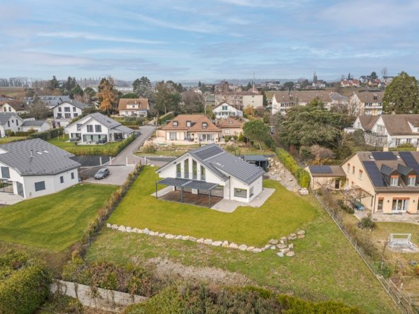 Villa in Saint-Prex, Vaud, Switzerland