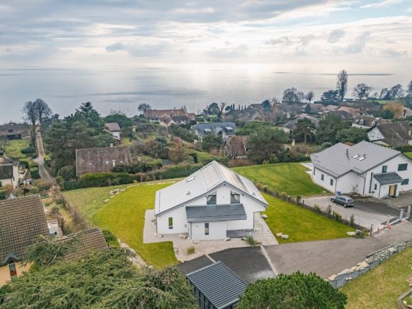 Villa in Saint-Prex, Vaud, Switzerland