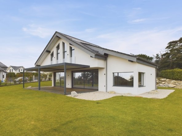 Villa in Saint-Prex, Vaud, Switzerland