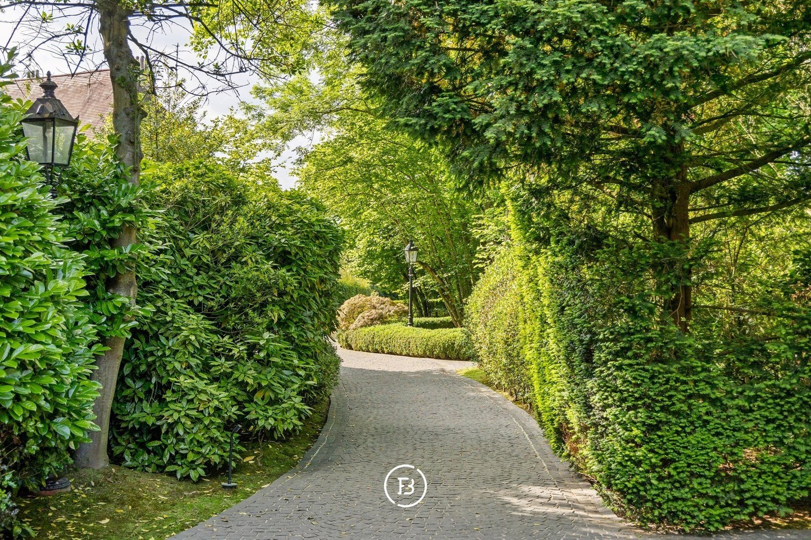 Villa in Sint-Genesius-Rode, Flanders, Belgium