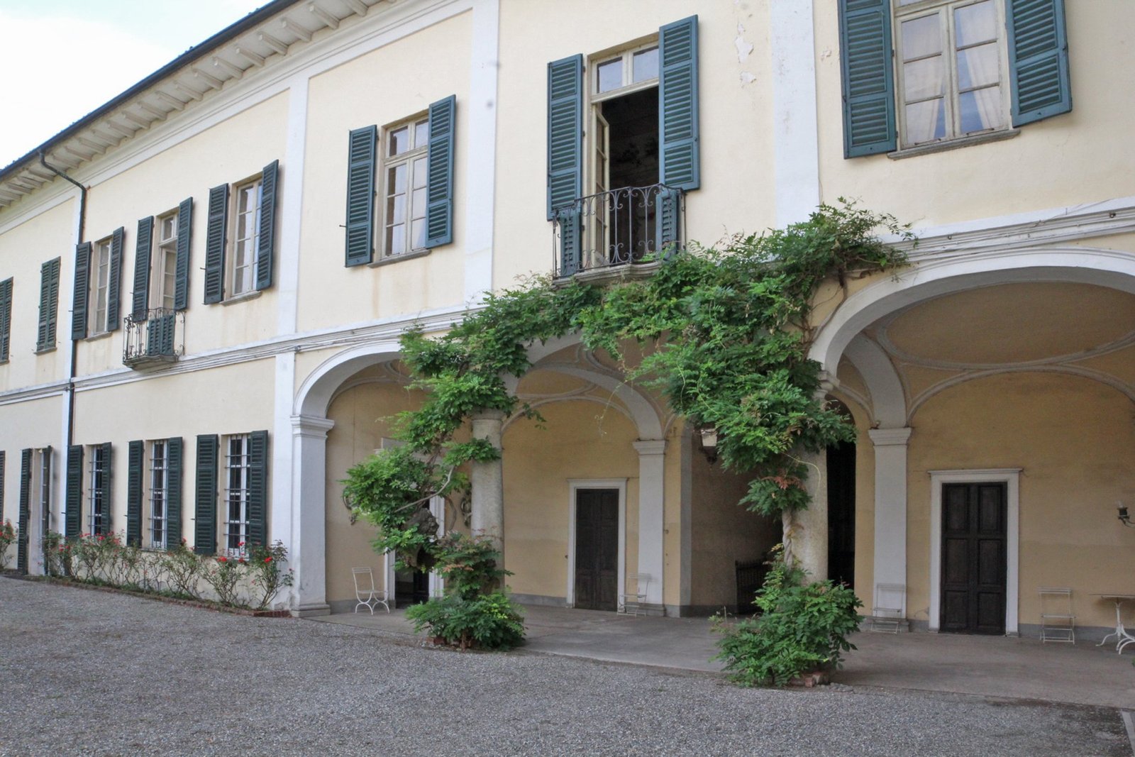 Villa in Sizzano, Piedmont, Italy
