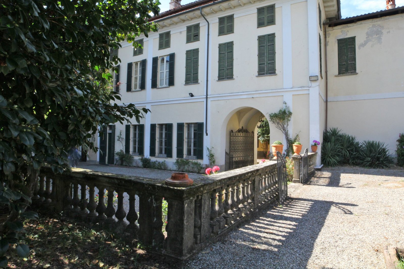 Villa in Sizzano, Piedmont, Italy