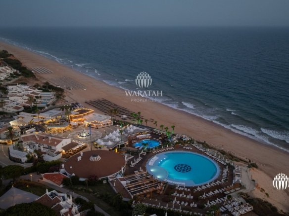 Villa in Vale de Lobo, Faro District, Portugal