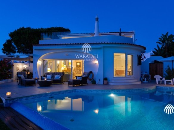 Villa in Vale de Lobo, Faro District, Portugal